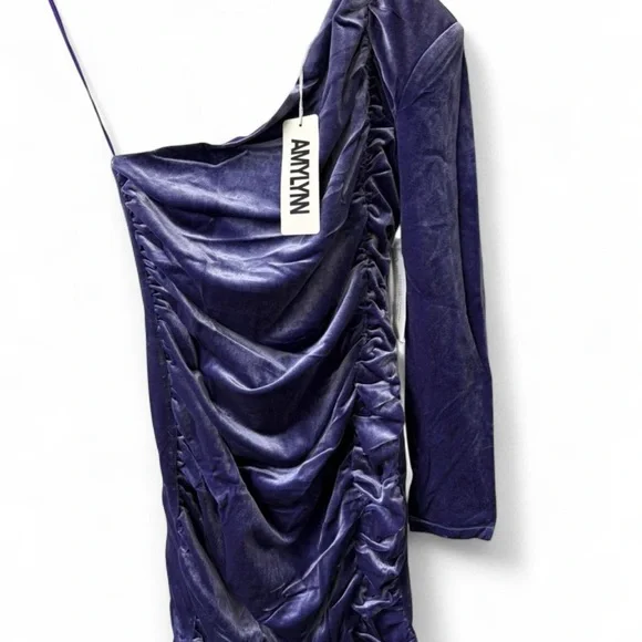 ASOS- Amy Lynn - purple velvet one shoulder mini dress. - Picture 3 of 3